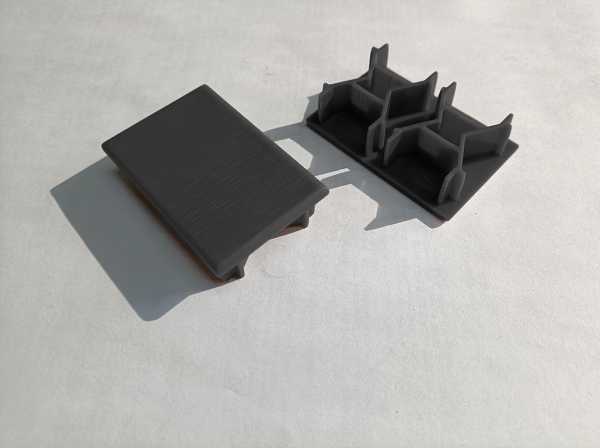 Endkappe für Alu-Co-Extrusion-Board Charcoal