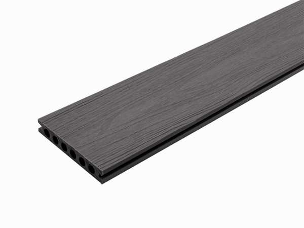 Terrassendiele WPC grau Holzoptik geprägte Oberfläche