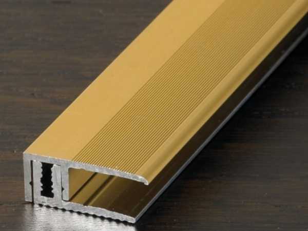 Abschlussprofil PROVARIO Universal gold