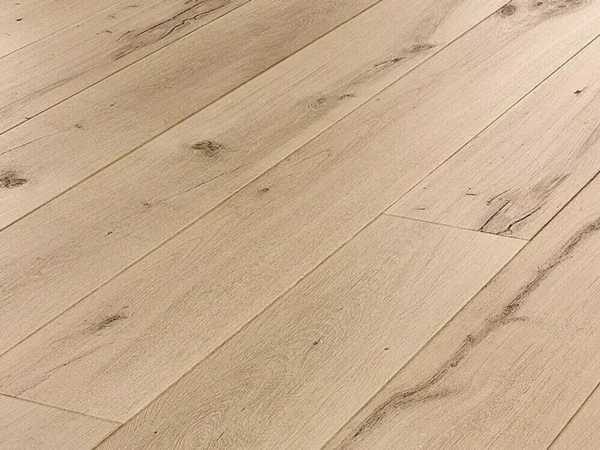 Parkett Zürich Eiche gebürstet, geräuch, weiß geölt