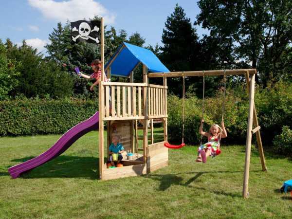 Spielturm FIPS Pirat inkl. Rutsche pink und Schaukelanbau
