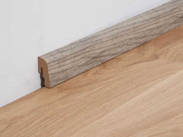 Sockelleiste Eiche Used-Optik 6185 Profil 2 PK Dekor
