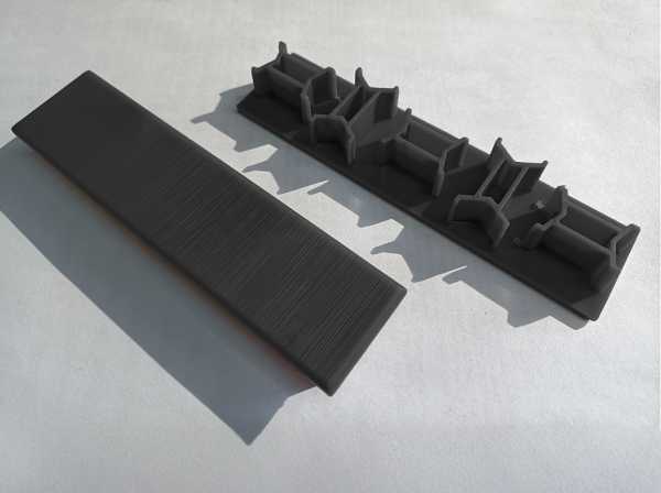 Endkappe für Alu-Co-Extrusion-Board Charcoal