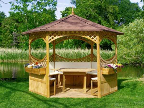 Pavillon "Palma" mit Bitumenschindeldach