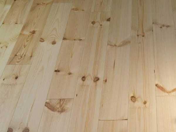 Massivholzdiele nordische Fichte/Kiefer geschliffen