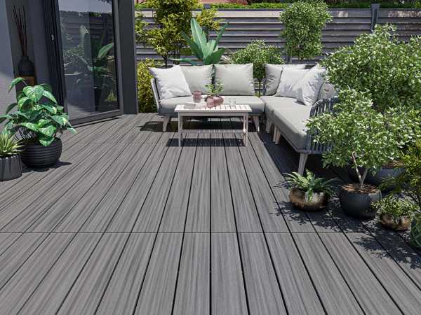 Terrassendiele WPC grau Holzoptik geprägte Oberfläche