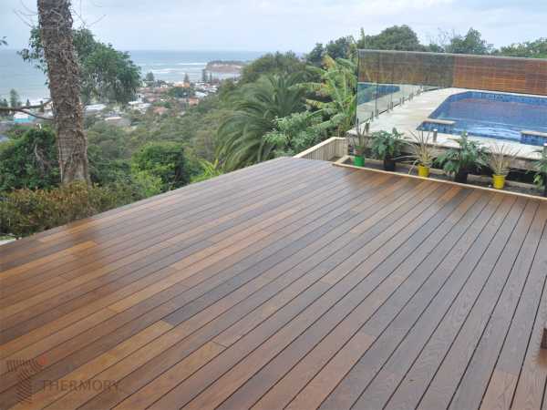 Terrassendiele D31 Thermo-Esche - Endlosverlegung