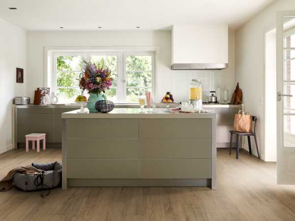 Designboden - Home Elva Eiche in Braun EHD028